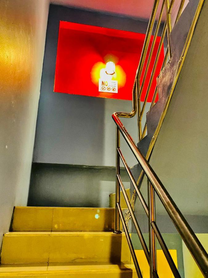 Frutta Hostel Patong Ngoại thất bức ảnh